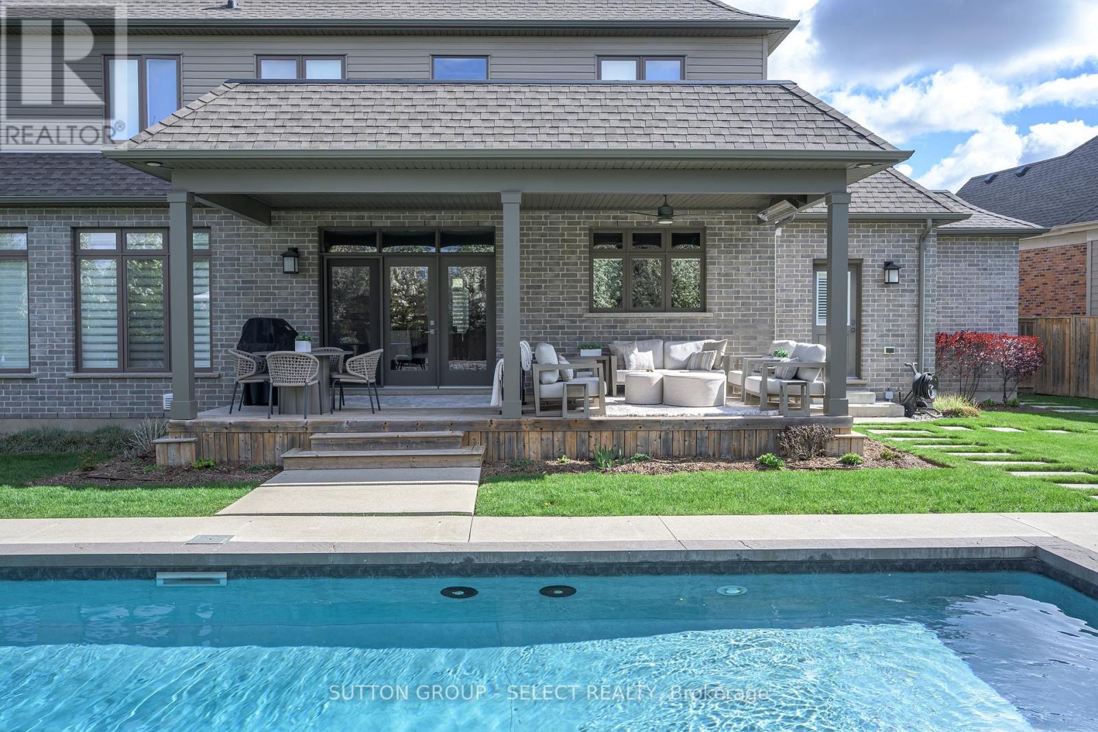 430 Bradwell Chase, London North, Ontario  N6G 0P7 - Photo 10 - X13790722