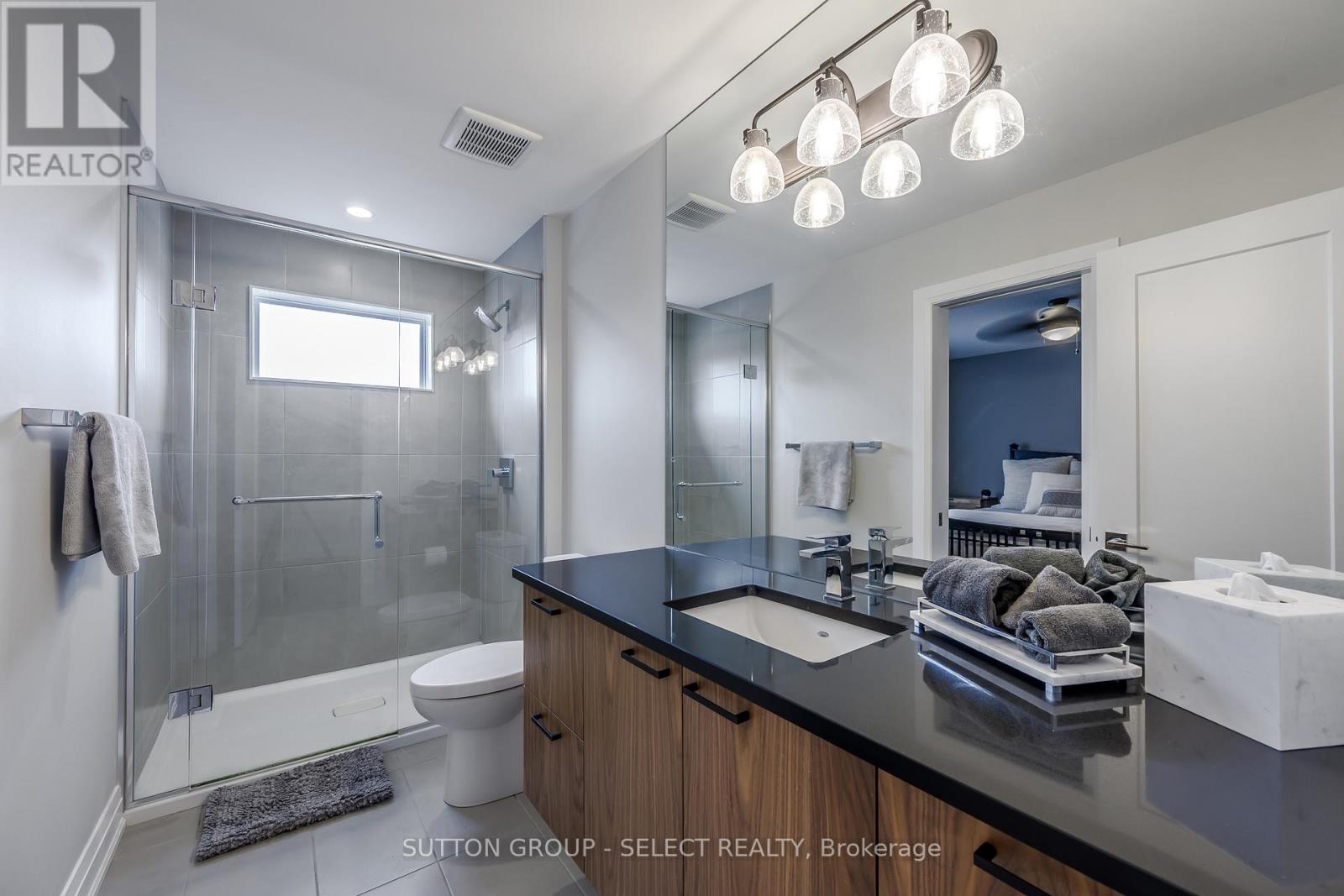 430 Bradwell Chase, London North, Ontario  N6G 0P7 - Photo 36 - X13790722