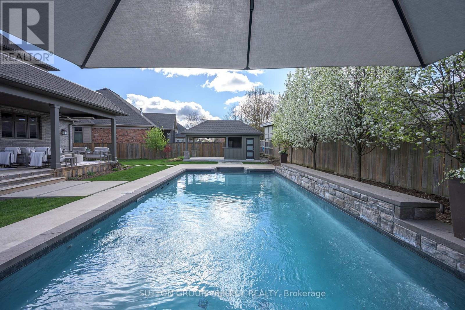 430 Bradwell Chase, London North, Ontario  N6G 0P7 - Photo 46 - X13790722
