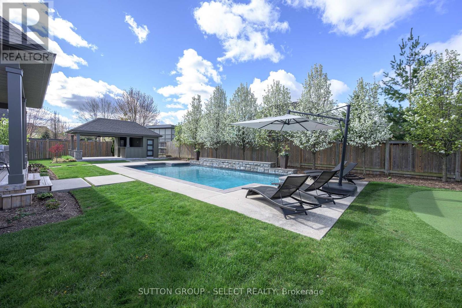 430 Bradwell Chase, London North, Ontario  N6G 0P7 - Photo 5 - X13790722