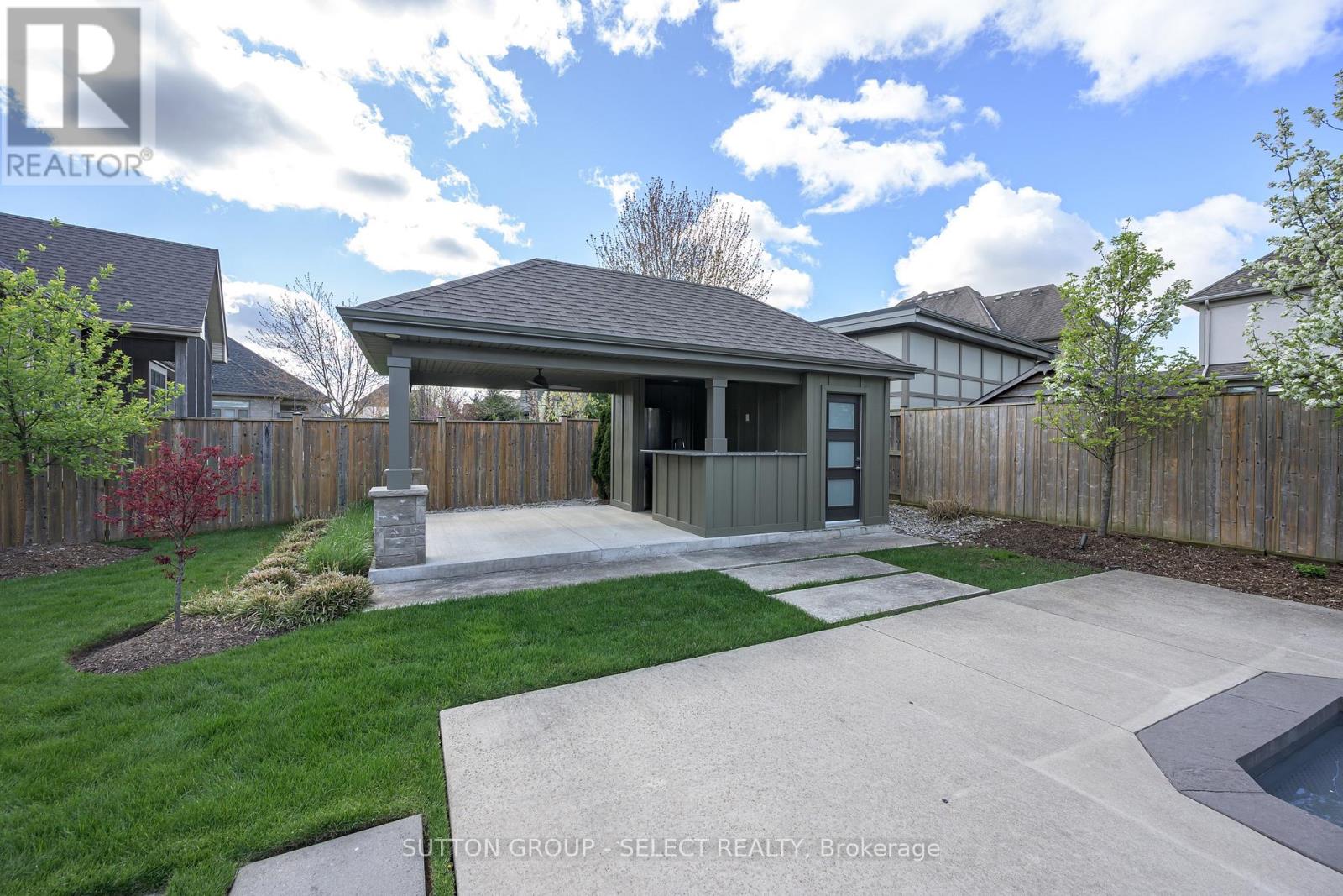 430 Bradwell Chase, London North, Ontario  N6G 0P7 - Photo 6 - X13790722