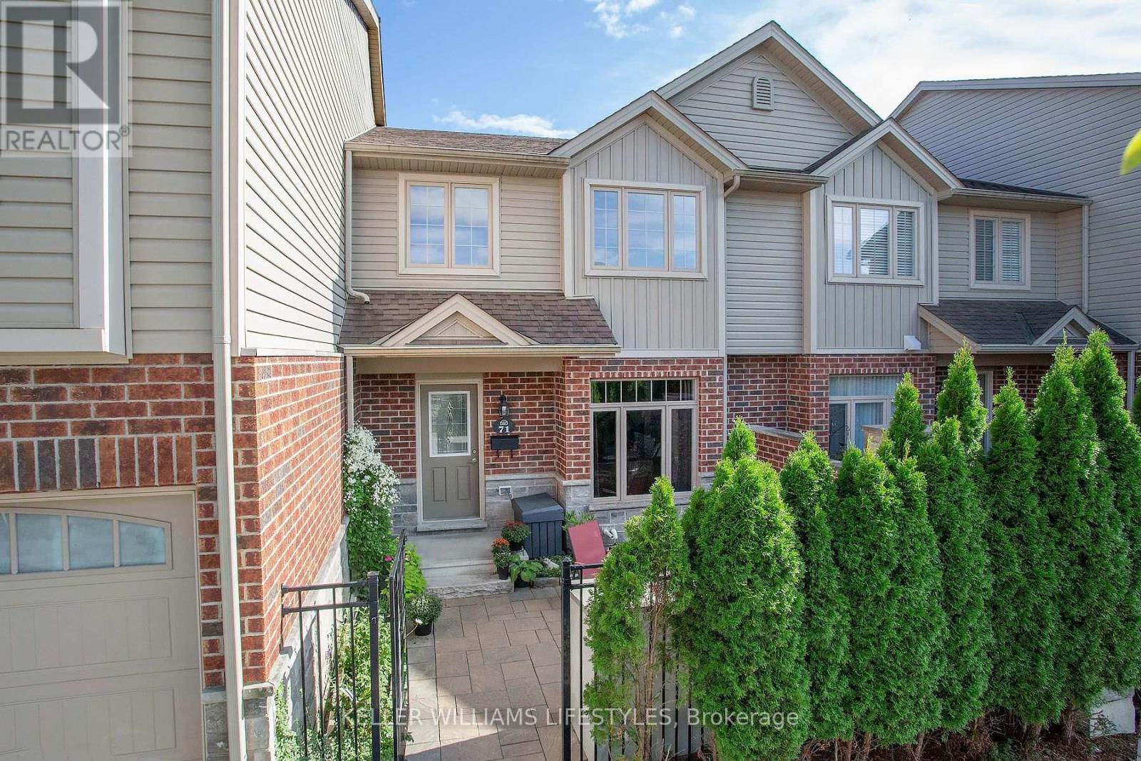 71 - 1061 Eagletrace Drive, London North, Ontario  N6G 0T3 - Photo 1 - X13791054