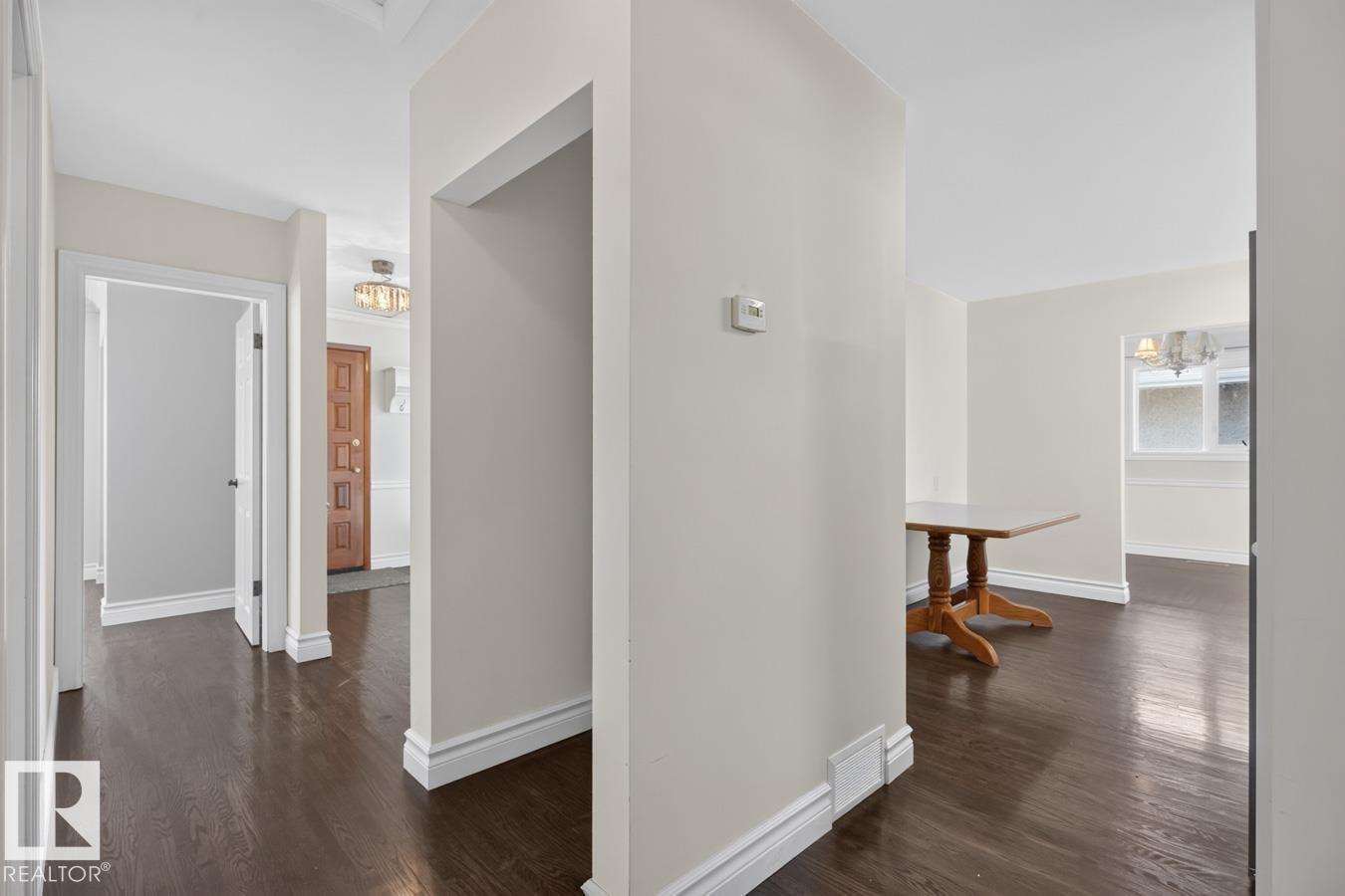 7304 98a Av Nw, Edmonton, Alberta  T6A 0C3 - Photo 19 - E4508284