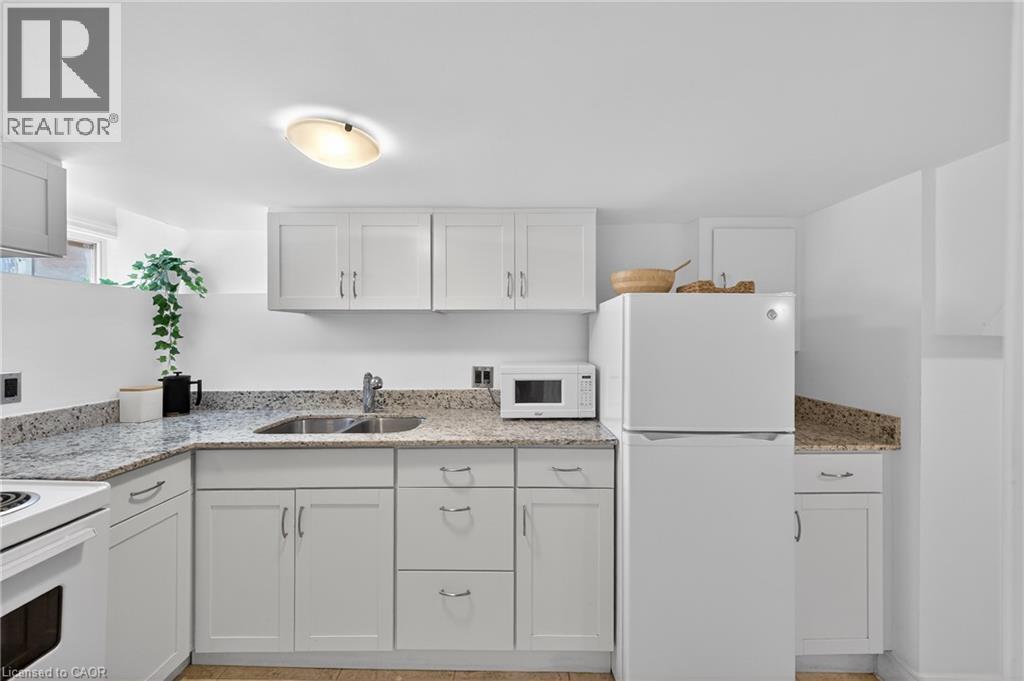 33 Homewood Avenue Unit# 3, Hamilton, Ontario  L8P 2M1 - Photo 13 - 40841503
