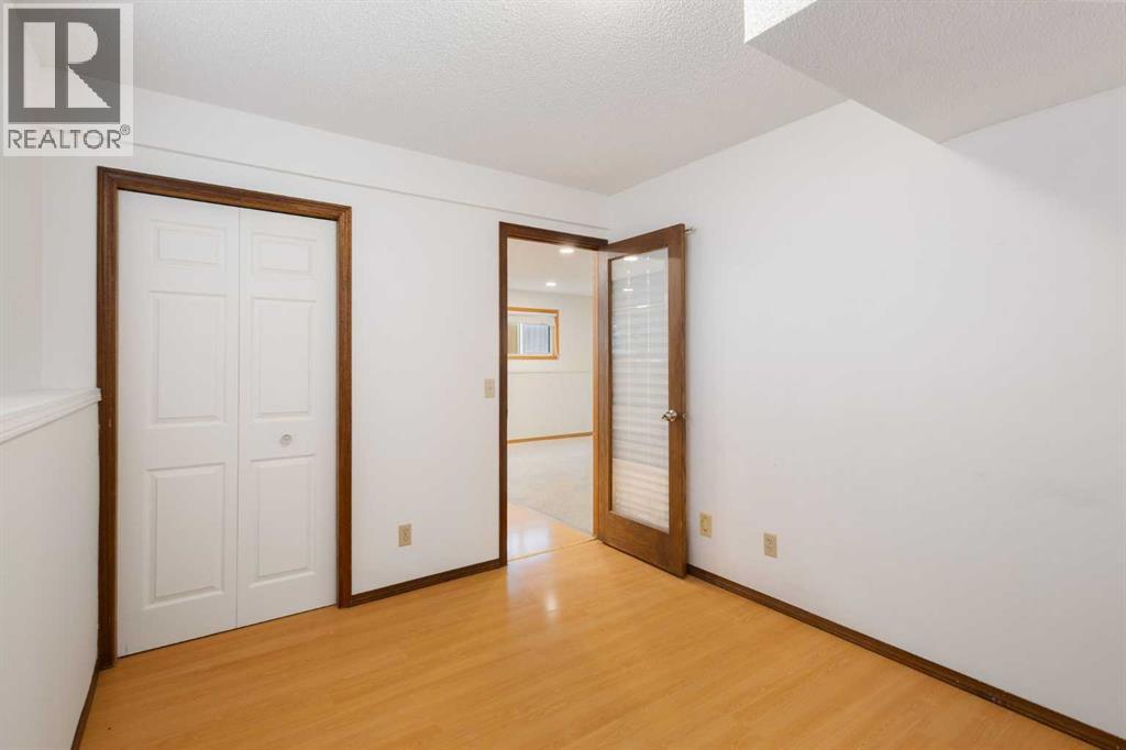 1312 48 Avenue Nw, Calgary, Alberta  T2K 5Y3 - Photo 33 - A2344958