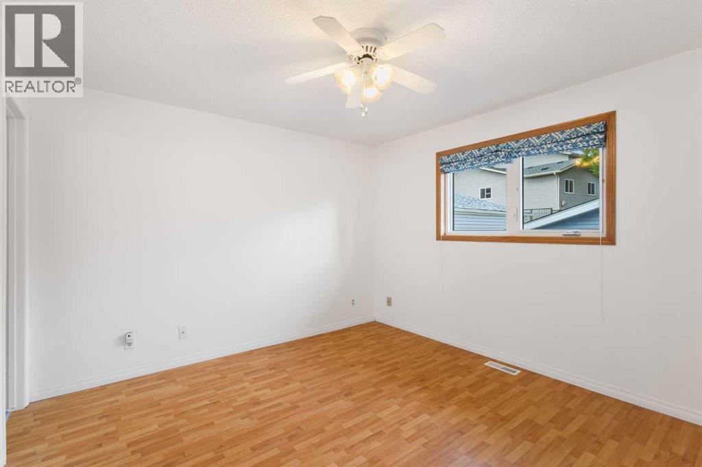 1312 48 Avenue Nw, Calgary, Alberta  T2K 5Y3 - Photo 18 - A2344958