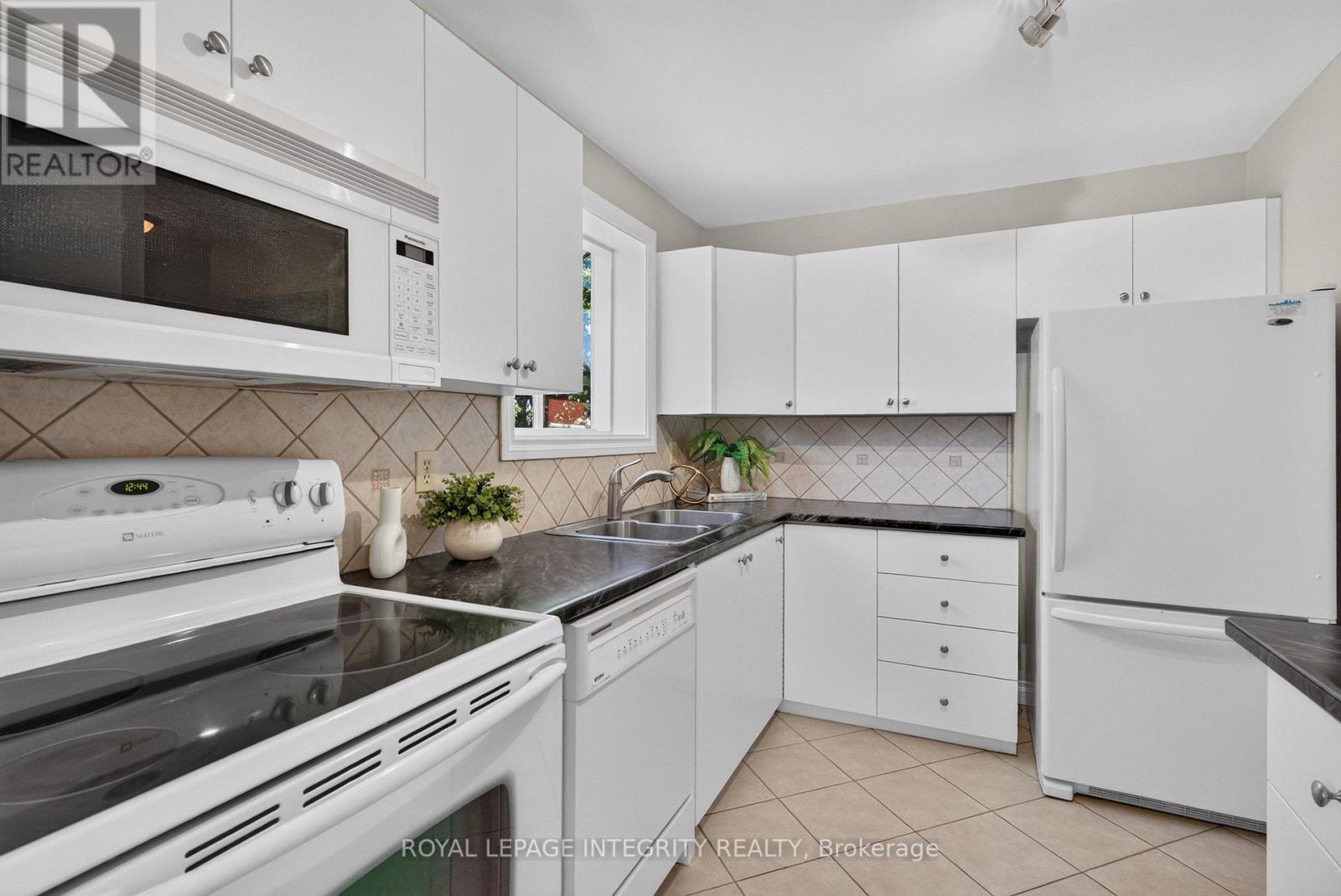 31 - 3064a Councillor's Way, Ottawa, Ontario  K1T 2S8 - Photo 10 - X13790786