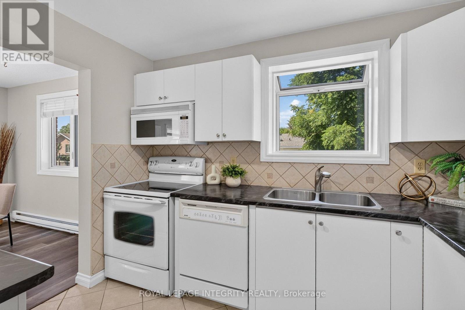 31 - 3064a Councillor's Way, Ottawa, Ontario  K1T 2S8 - Photo 11 - X13790786
