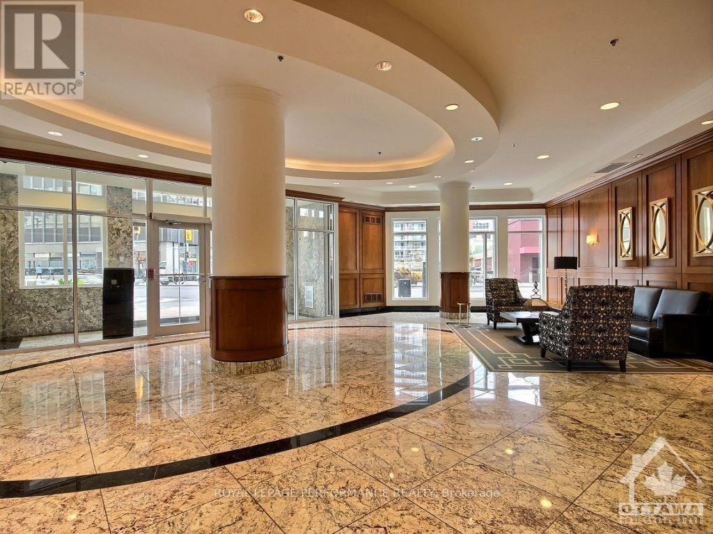 202 - 242 Rideau Street, Ottawa, Ontario  K1N 0B7 - Photo 2 - X13790796