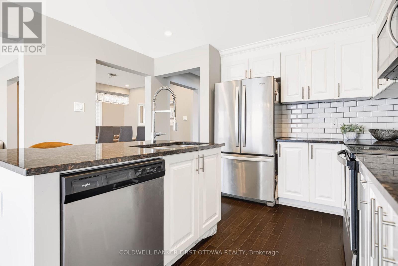 1001 Manege Street, Ottawa, Ontario  K2S 0Y7 - Photo 10 - X13790878