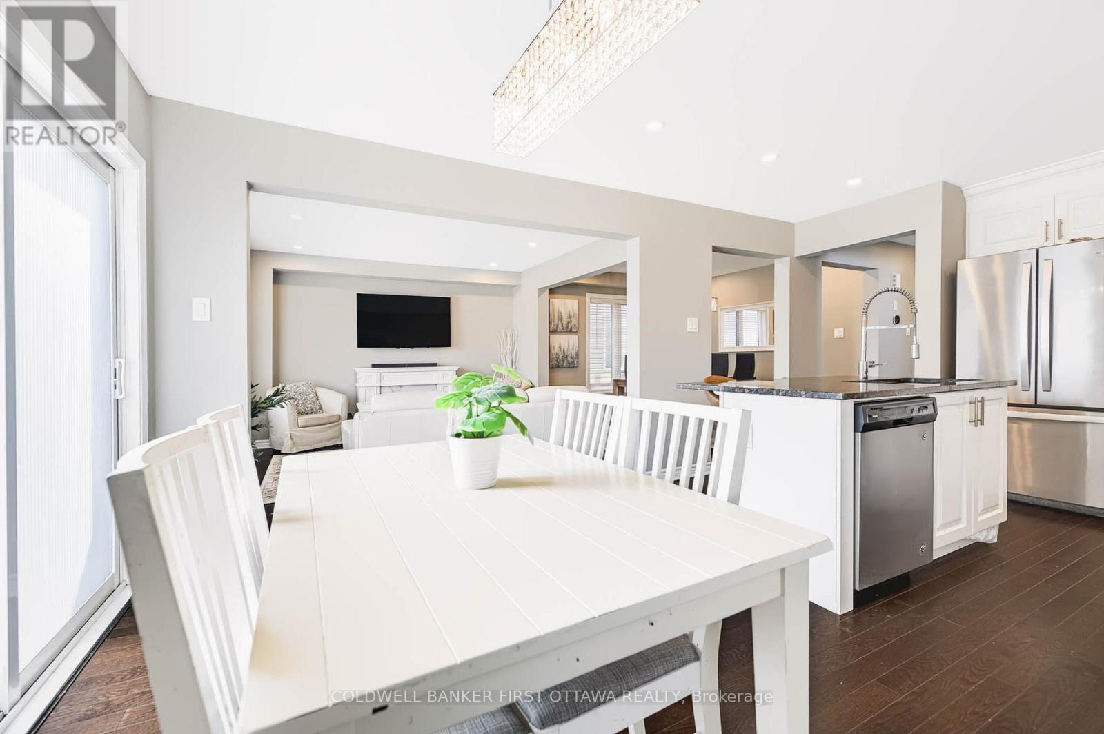 1001 Manege Street, Ottawa, Ontario  K2S 0Y7 - Photo 14 - X13790878