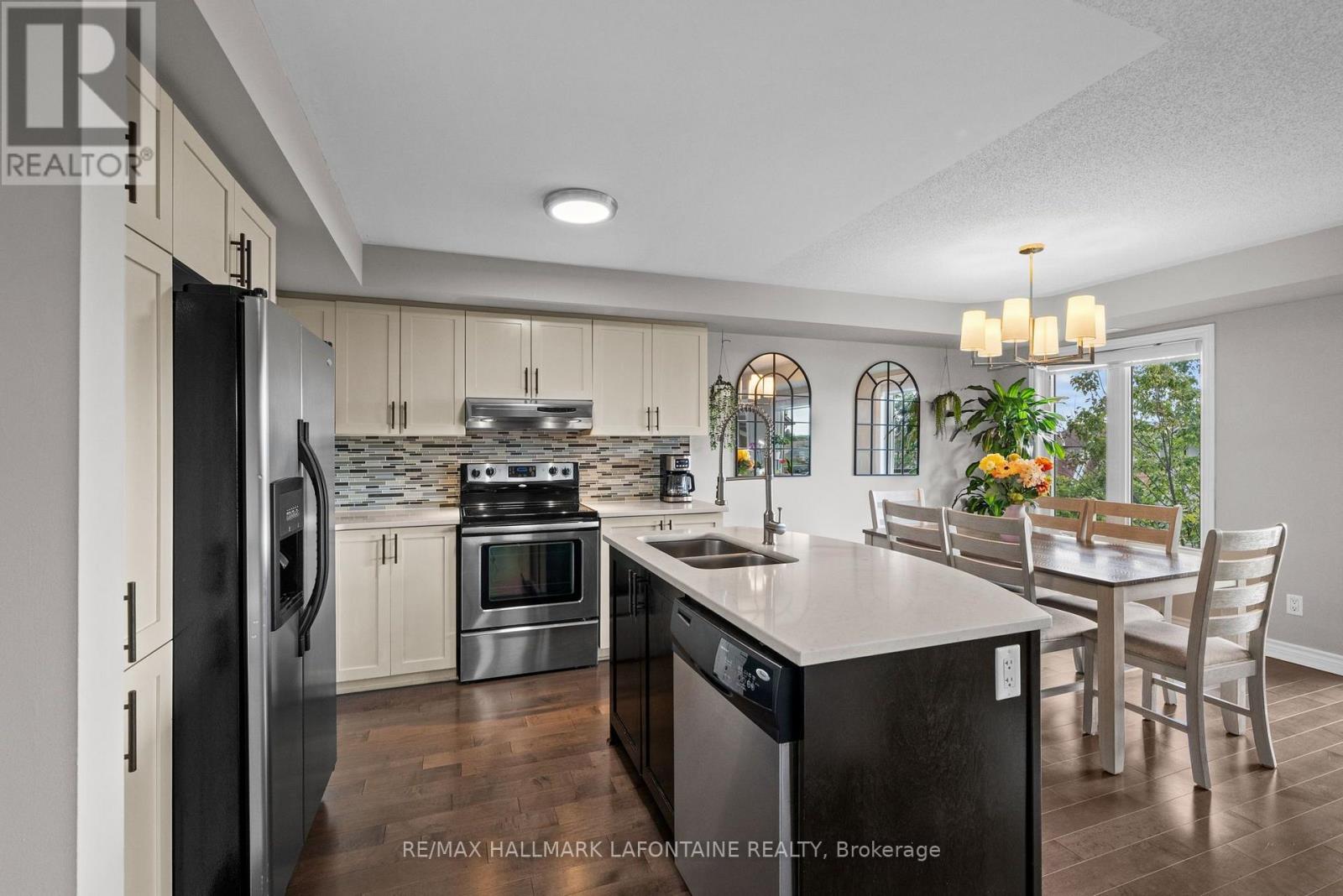 7 - 585 Stonefield Private, Ottawa, Ontario  K2G 4R4 - Photo 4 - X13790900
