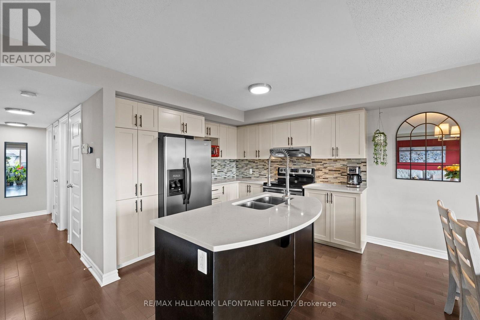 7 - 585 Stonefield Private, Ottawa, Ontario  K2G 4R4 - Photo 5 - X13790900