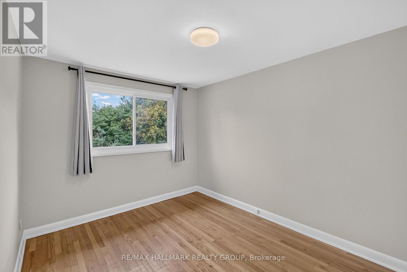 1213 Emperor Avenue, Ottawa, Ontario  K1Z 8C3 - Photo 15 - X13791040