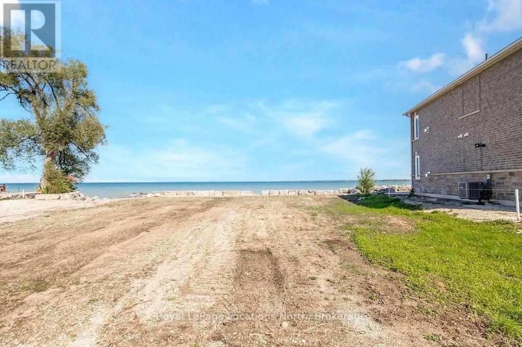 22 William Avenue, Wasaga Beach, Ontario  L9Z 2X3 - Photo 10 - S13749864