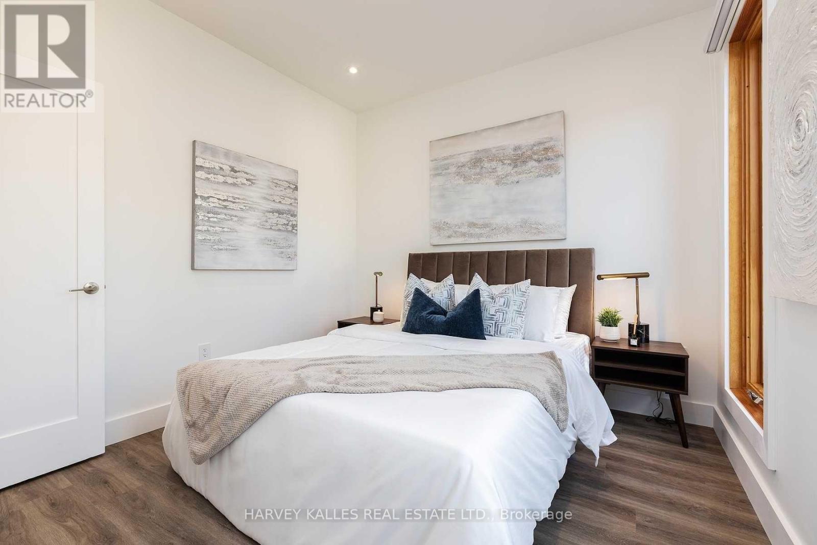 165r Wychwood Avenue, Toronto, Ontario  M6C 2T4 - Photo 34 - C13790844
