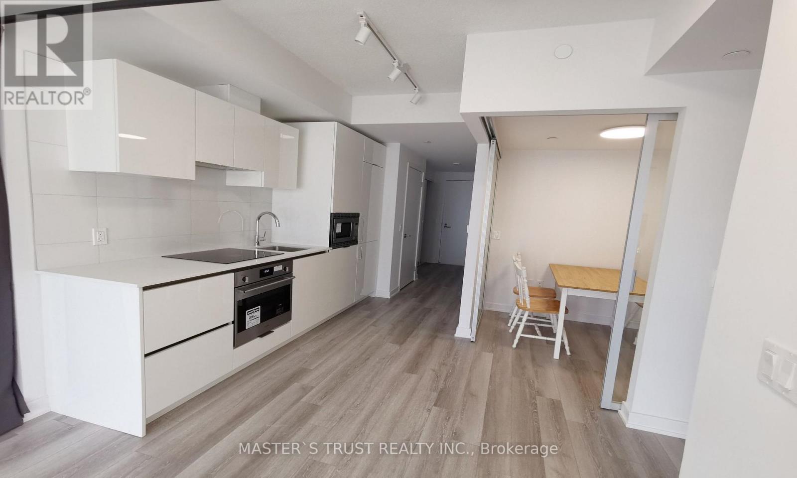 1916 - 230 Simcoe Street S, Toronto, Ontario  M5T 1T4 - Photo 3 - C13790930