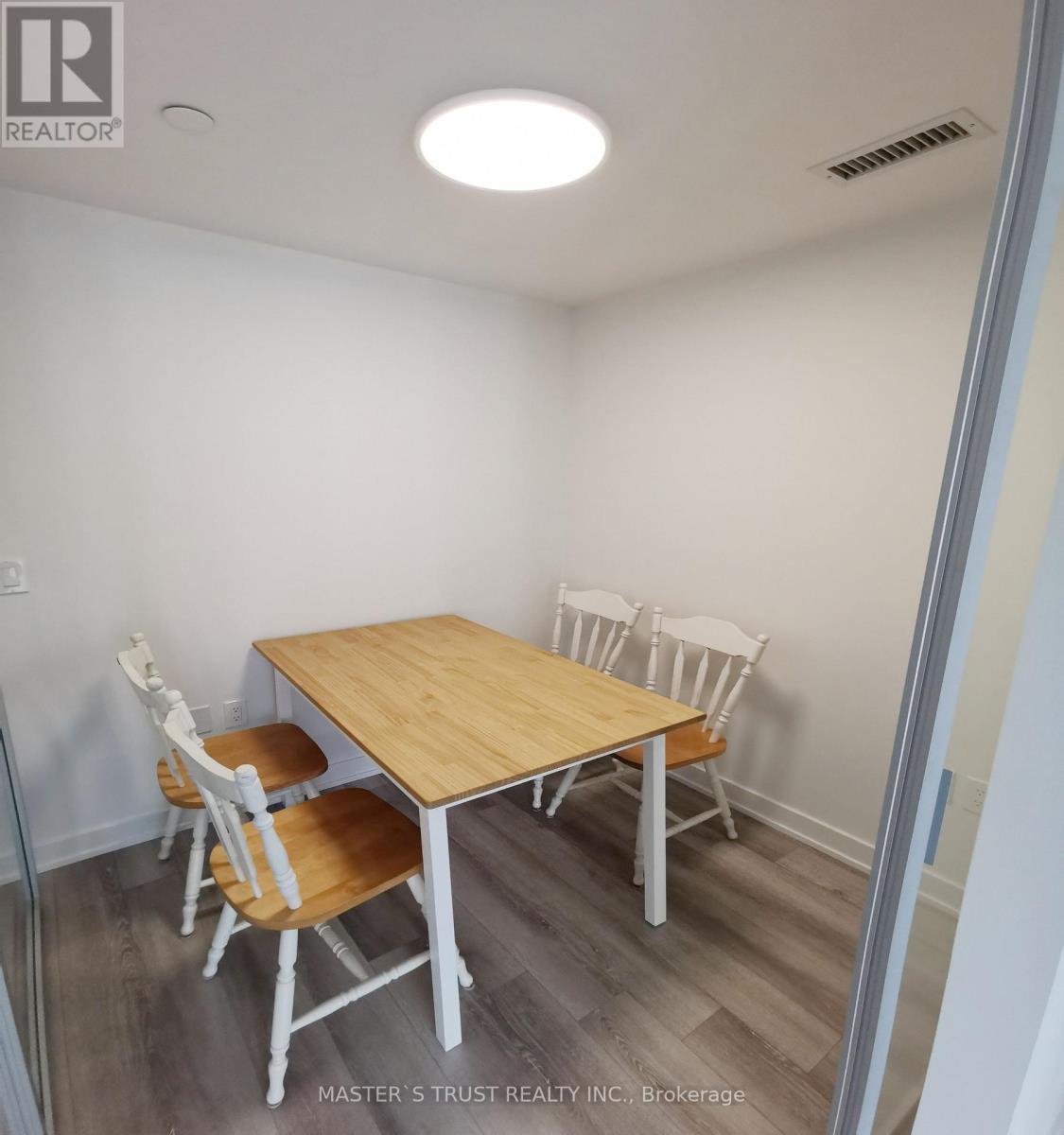 1916 - 230 Simcoe Street S, Toronto, Ontario  M5T 1T4 - Photo 9 - C13790930