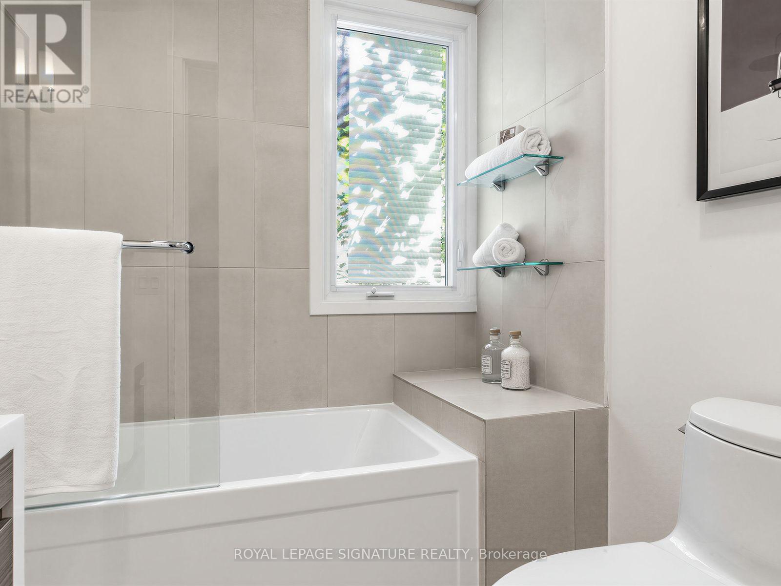 23 Gordon Street, Toronto, Ontario  M6K 1P7 - Photo 22 - C13791042