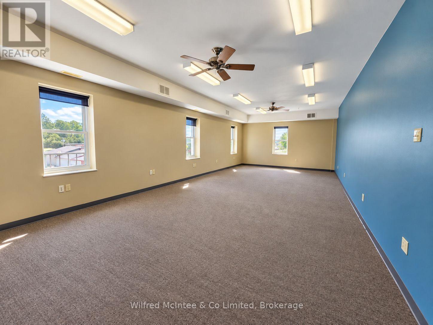 152 Josephine Street, North Huron, Ontario  N0G 2W0 - Photo 8 - X13790670