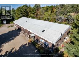 11 GRAY ROAD, bracebridge (macaulay), Ontario