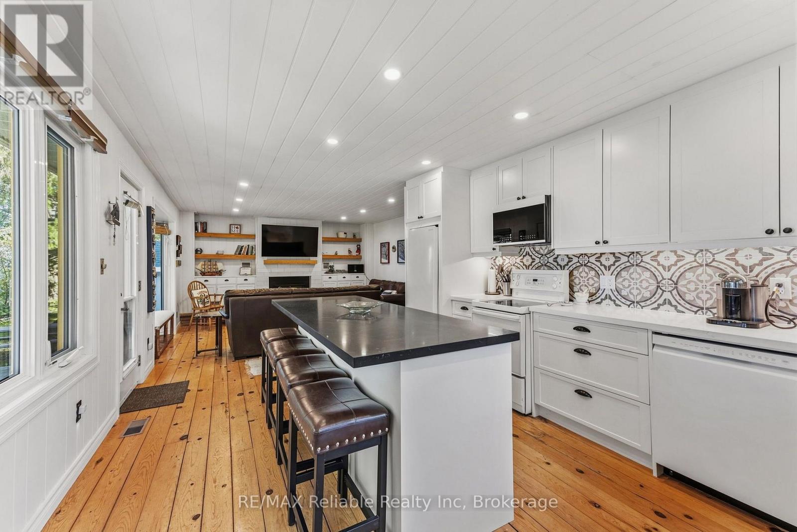 74827 Dr George Smith Avenue, Bluewater, Ontario  N0M 1G0 - Photo 11 - X13791010