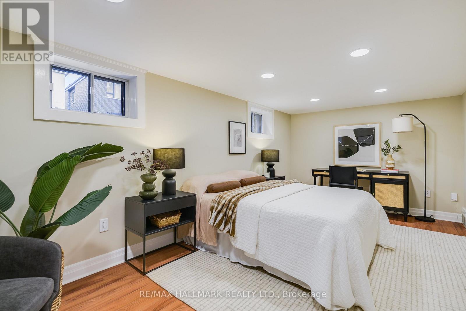 51 Queensbury Avenue, Toronto, Ontario  M1N 2X8 - Photo 20 - E13790726