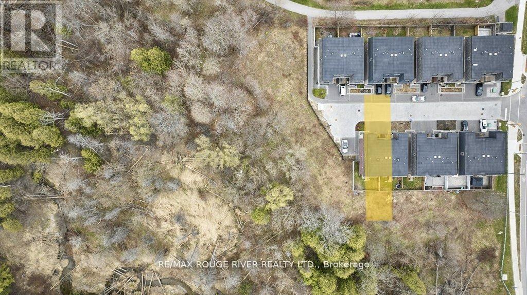 6 Seagrave Lane, Ajax, Ontario  L1T 0P2 - Photo 2 - E13790800