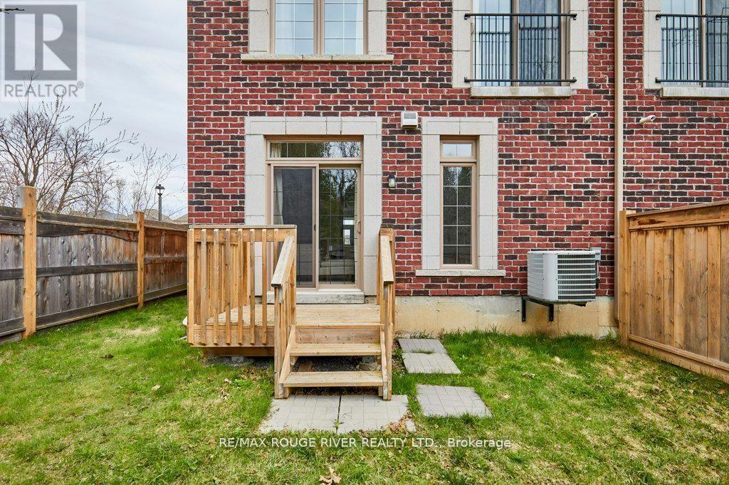 6 Seagrave Lane, Ajax, Ontario  L1T 0P2 - Photo 37 - E13790800