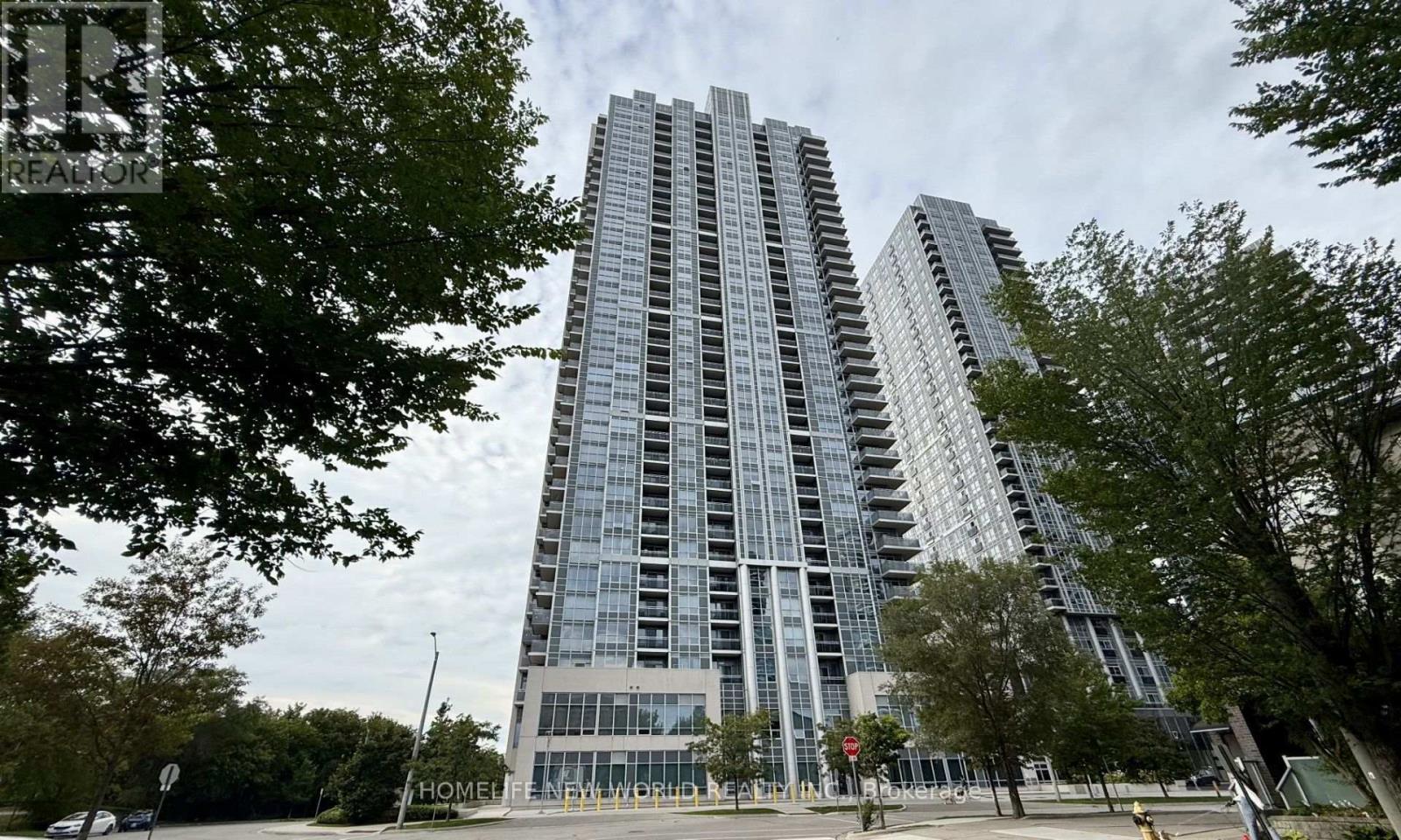 2015 - 275 VILLAGE GREEN SQUARE, Toronto, Ontario
