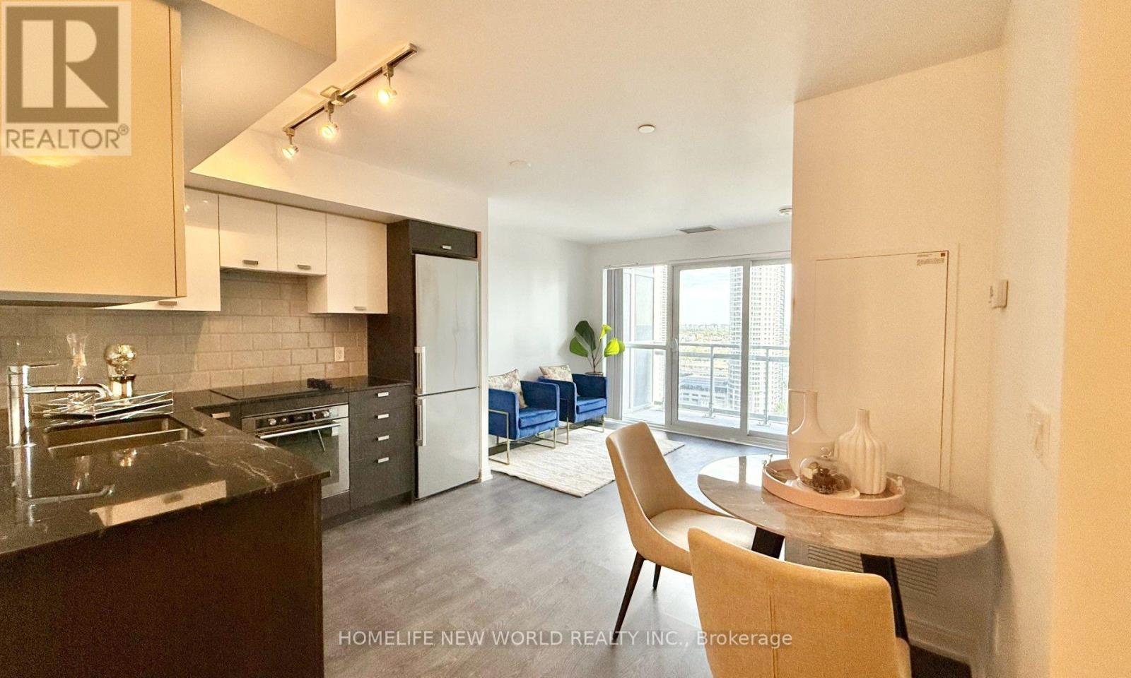 2015 - 275 Village Green Square, Toronto (Agincourt South-Malvern West), Ontario  M1S 0L8 - Photo 7 - E13790812