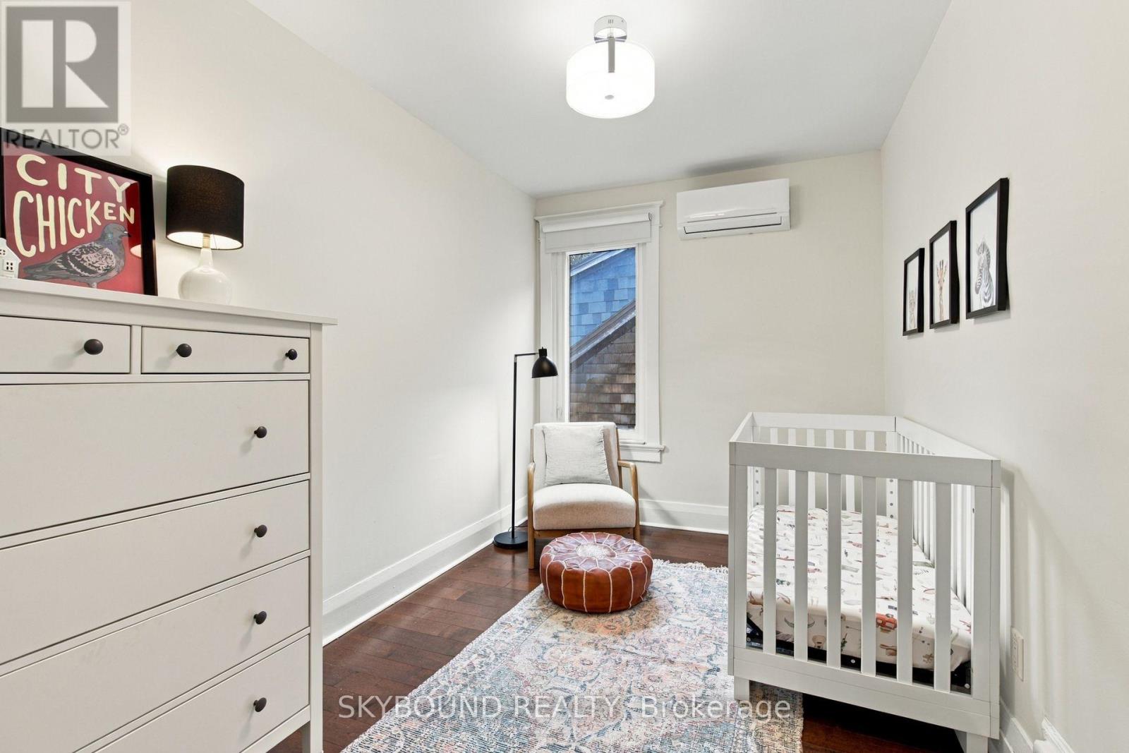 45 Westlake Avenue, Toronto, Ontario  M4C 4P7 - Photo 24 - E13791070