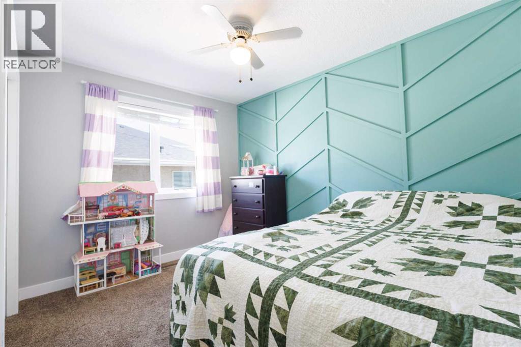 Bedroom 2 - Main