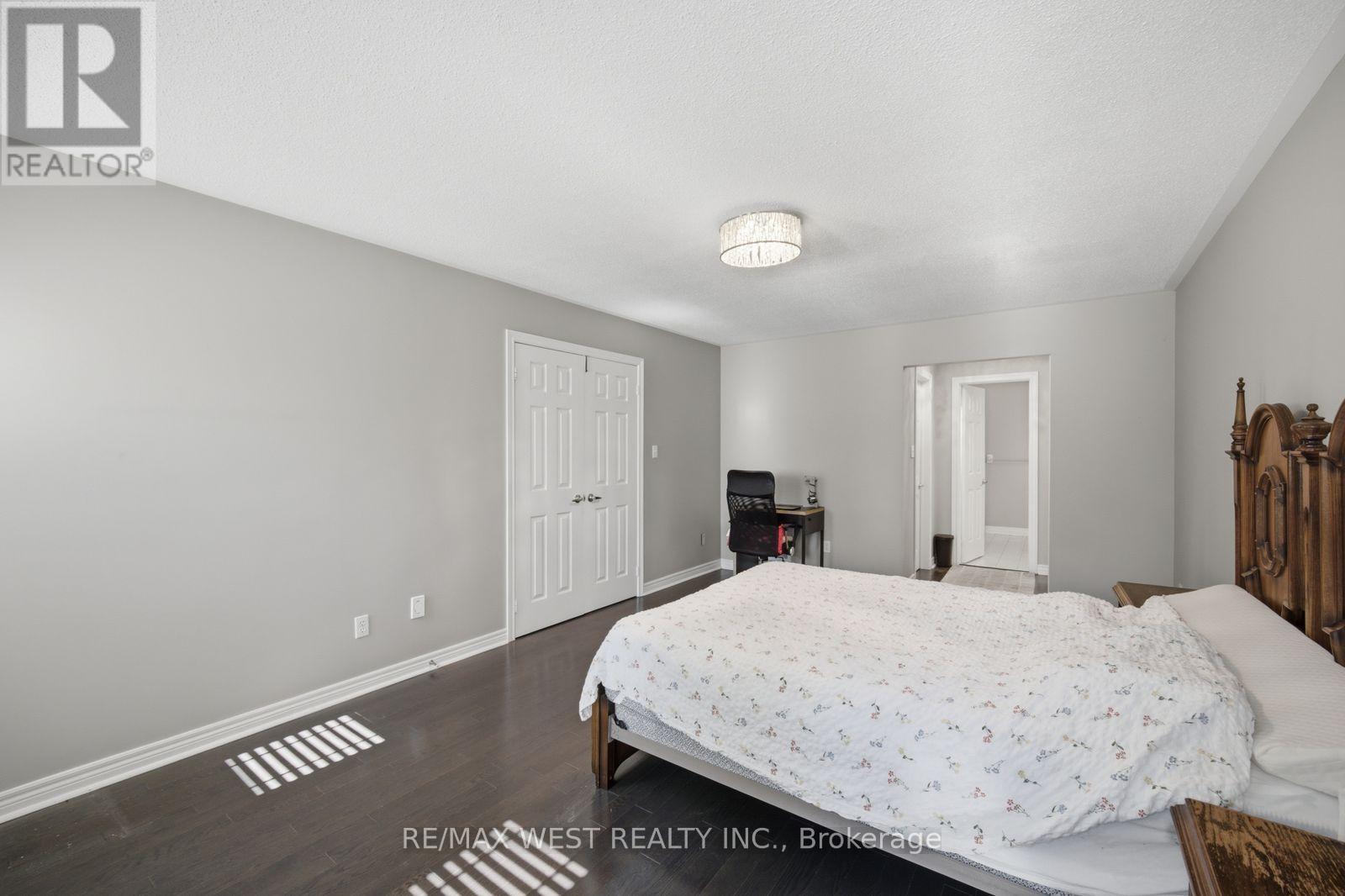 65 Burnhaven Avenue, Vaughan, Ontario L6A 2P2 - Photo 33 - N13790718