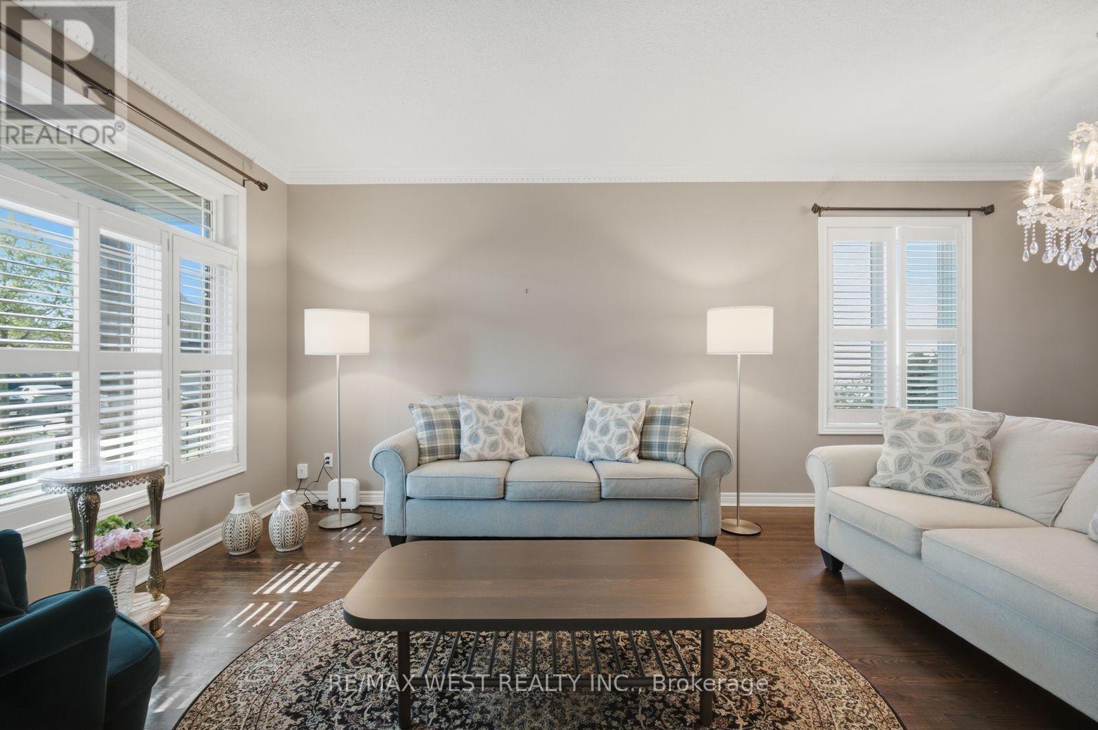 65 Burnhaven Avenue, Vaughan, Ontario L6A 2P2 - Photo 6 - N13790718