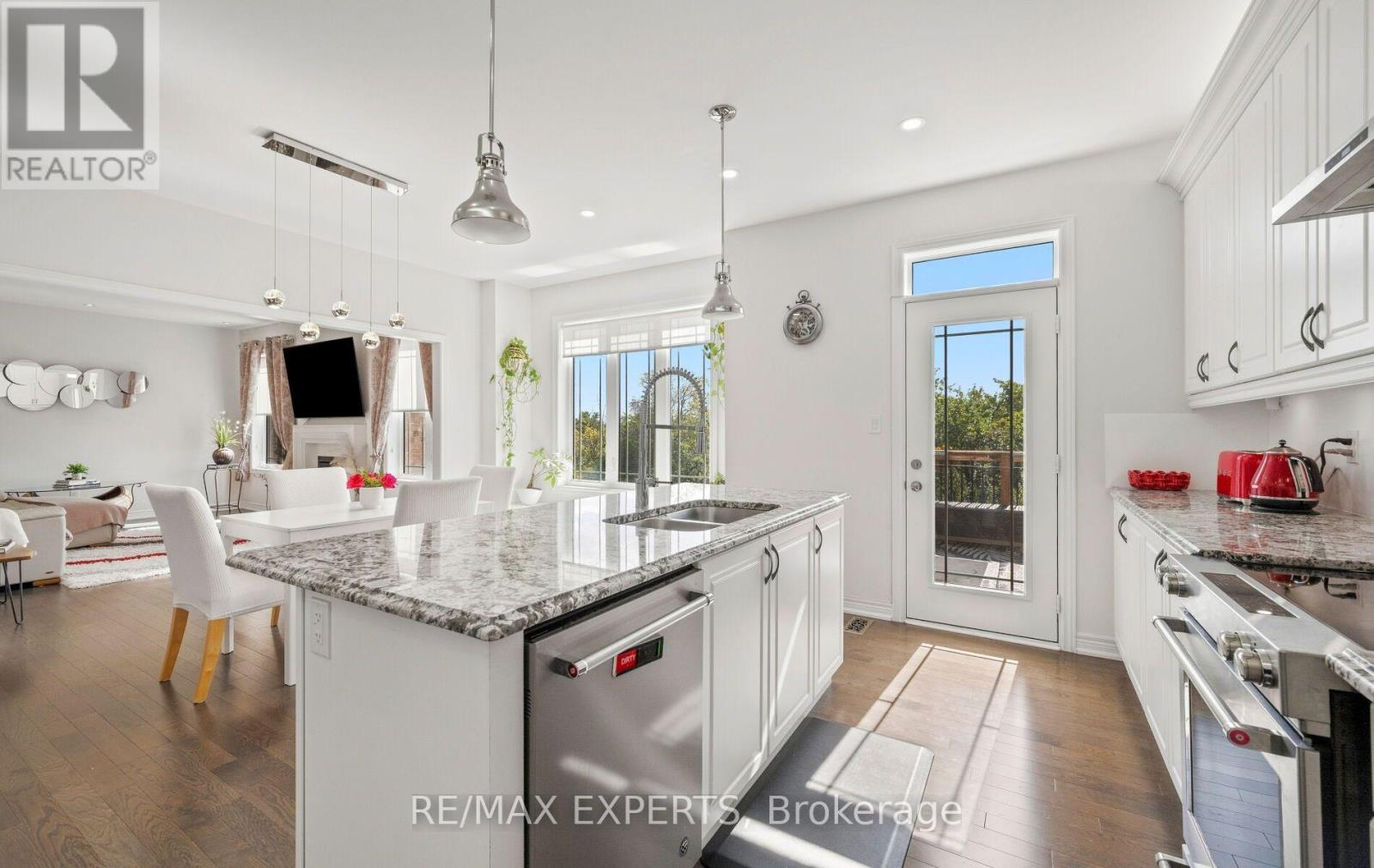 939 Green Street, Innisfil (Lefroy), Ontario  L0L 1W0 - Photo 19 - N13790832