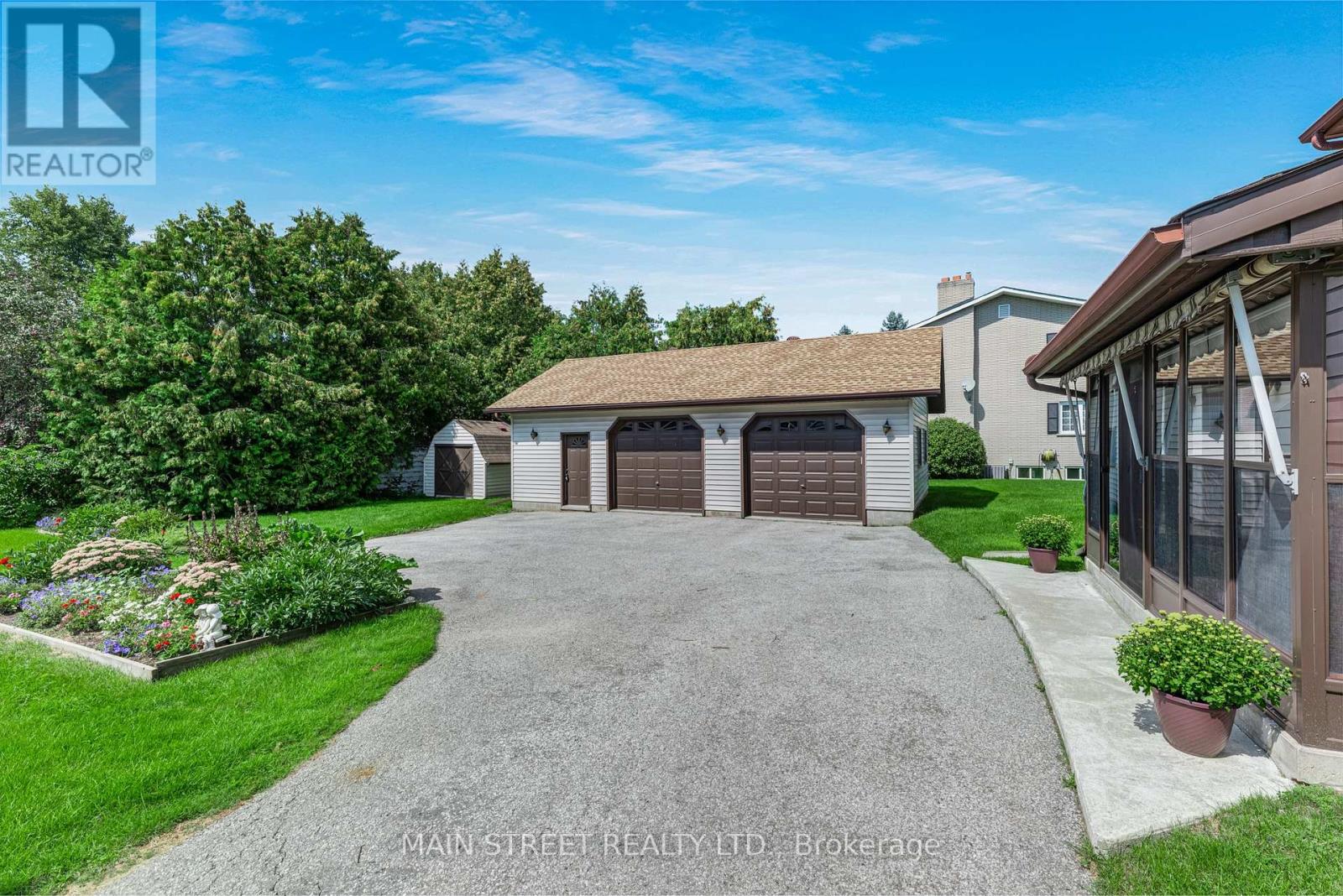 60 Albert Street, East Gwillimbury (Mt Albert), Ontario  L0G 1M0 - Photo 39 - N13790850