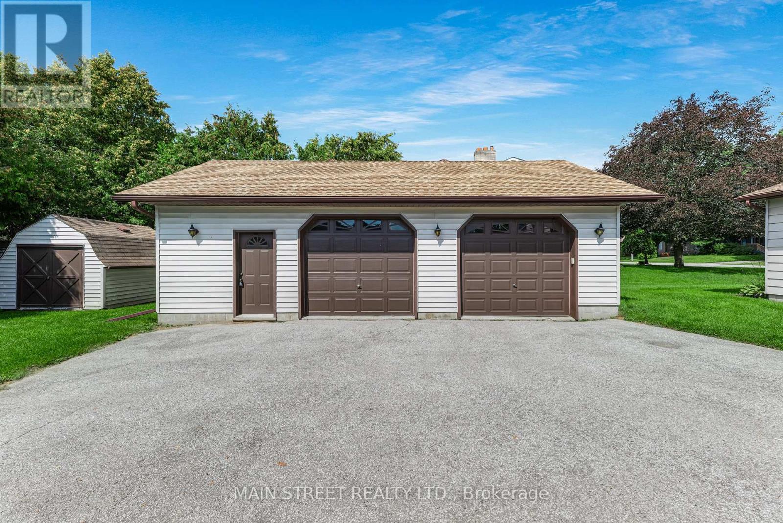 60 Albert Street, East Gwillimbury (Mt Albert), Ontario  L0G 1M0 - Photo 40 - N13790850