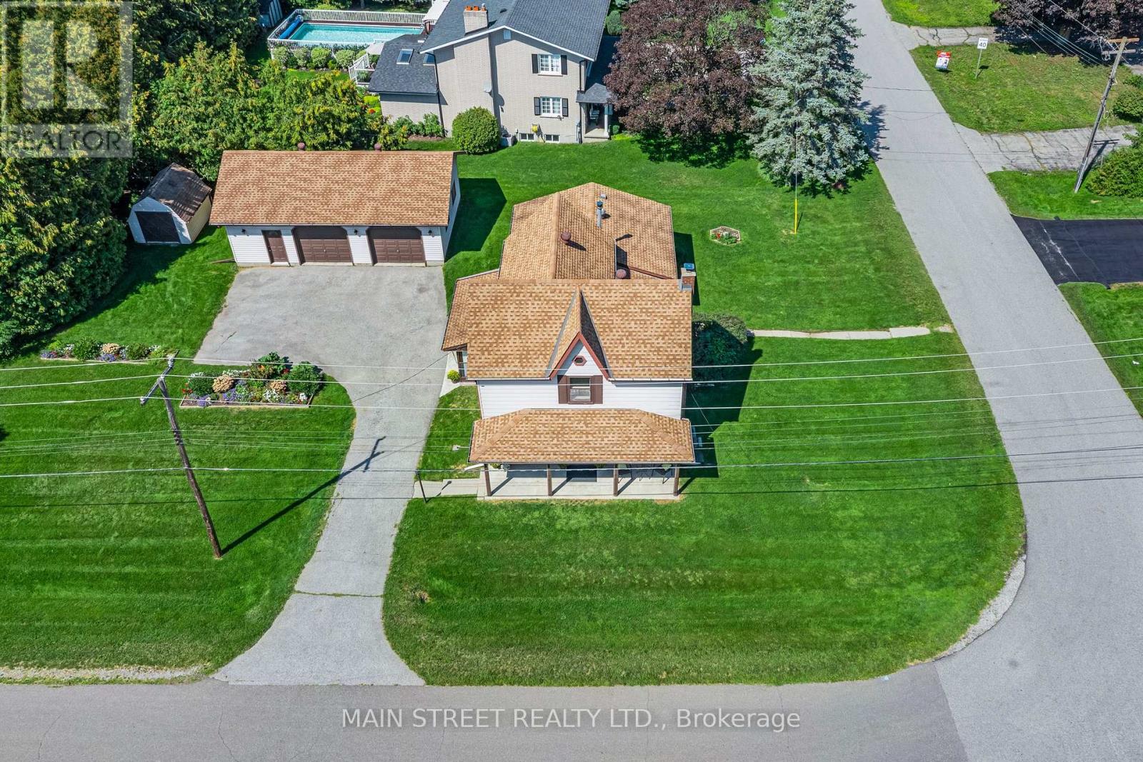 60 Albert Street, East Gwillimbury (Mt Albert), Ontario  L0G 1M0 - Photo 5 - N13790850