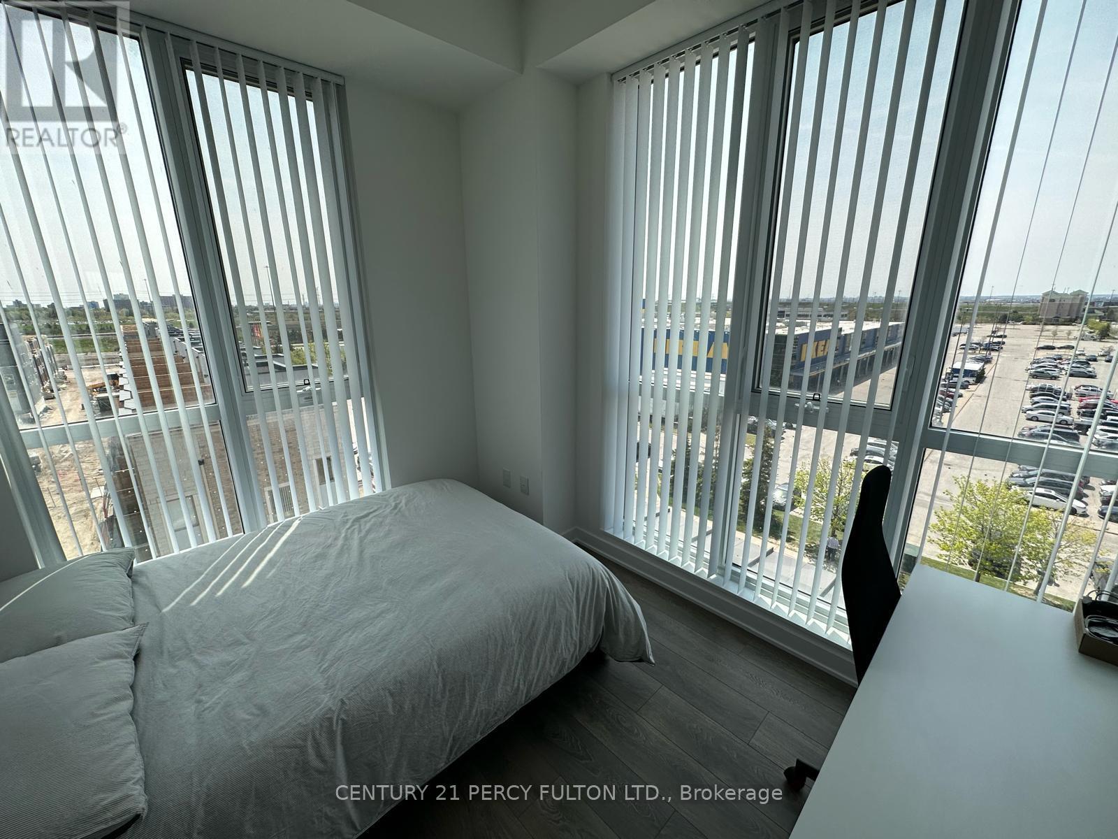 512 - 10 Honeycrisp Crescent, Vaughan, Ontario L4K 0M7 - Photo 27 - N13790912