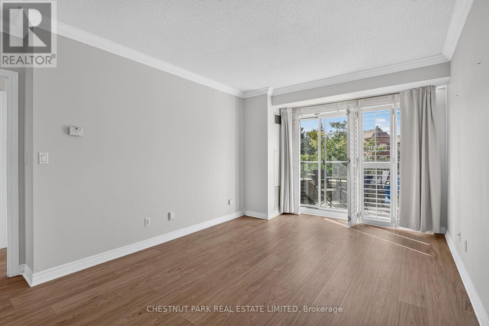 205 - 100 Promenade Circle, Vaughan, Ontario  L4J 7W7 - Photo 2 - N13790962