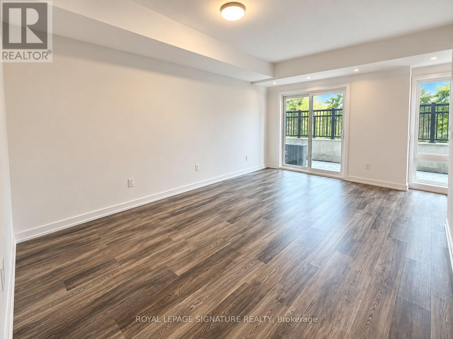 216 - 3 Bancroft Lane, Richmond Hill, Ontario  L4E 1M1 - Photo 2 - N13791062