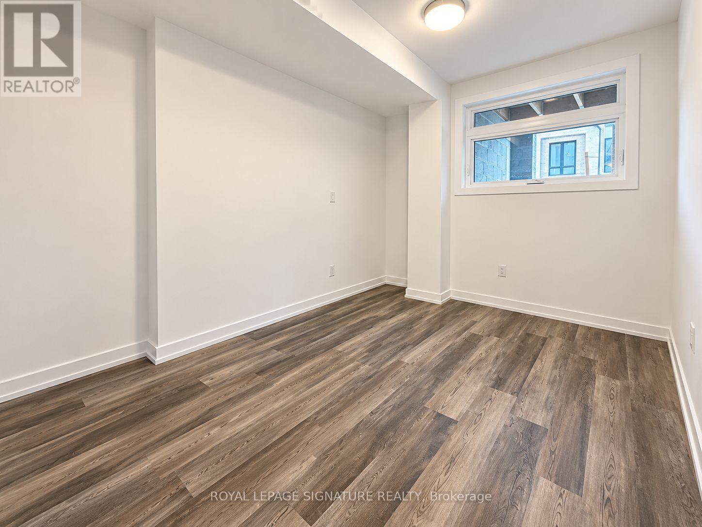216 - 3 Bancroft Lane, Richmond Hill, Ontario  L4E 1M1 - Photo 4 - N13791062