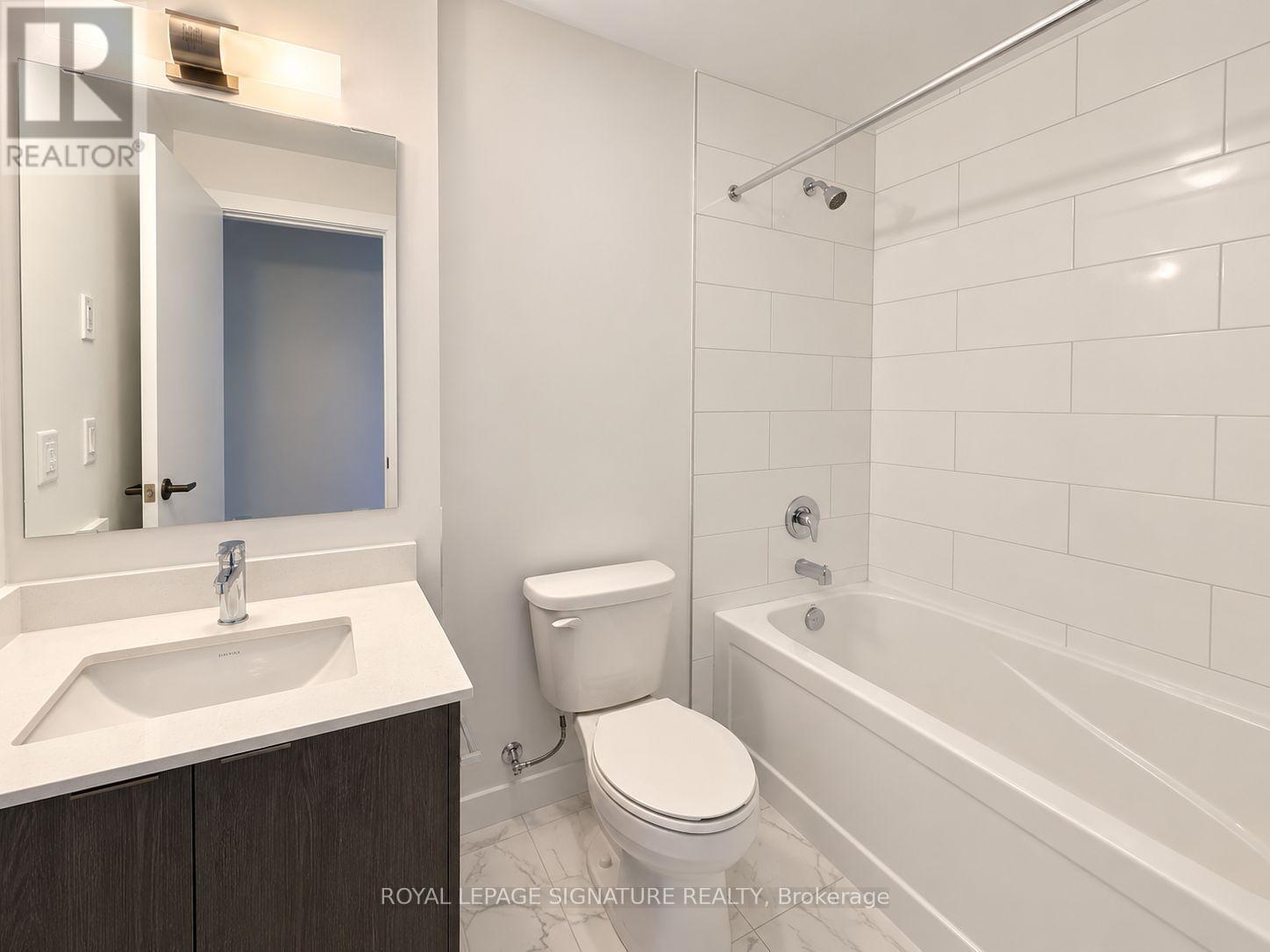 216 - 3 Bancroft Lane, Richmond Hill, Ontario  L4E 1M1 - Photo 6 - N13791062