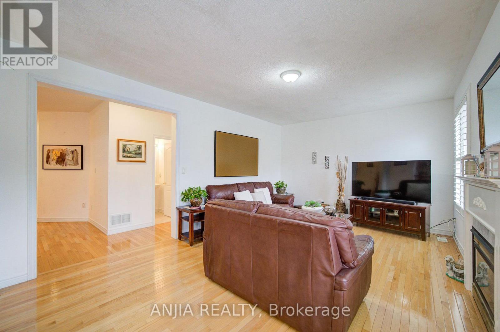 20 Appleview Road, Markham, Ontario  L6E 1Y4 - Photo 12 - N13791092