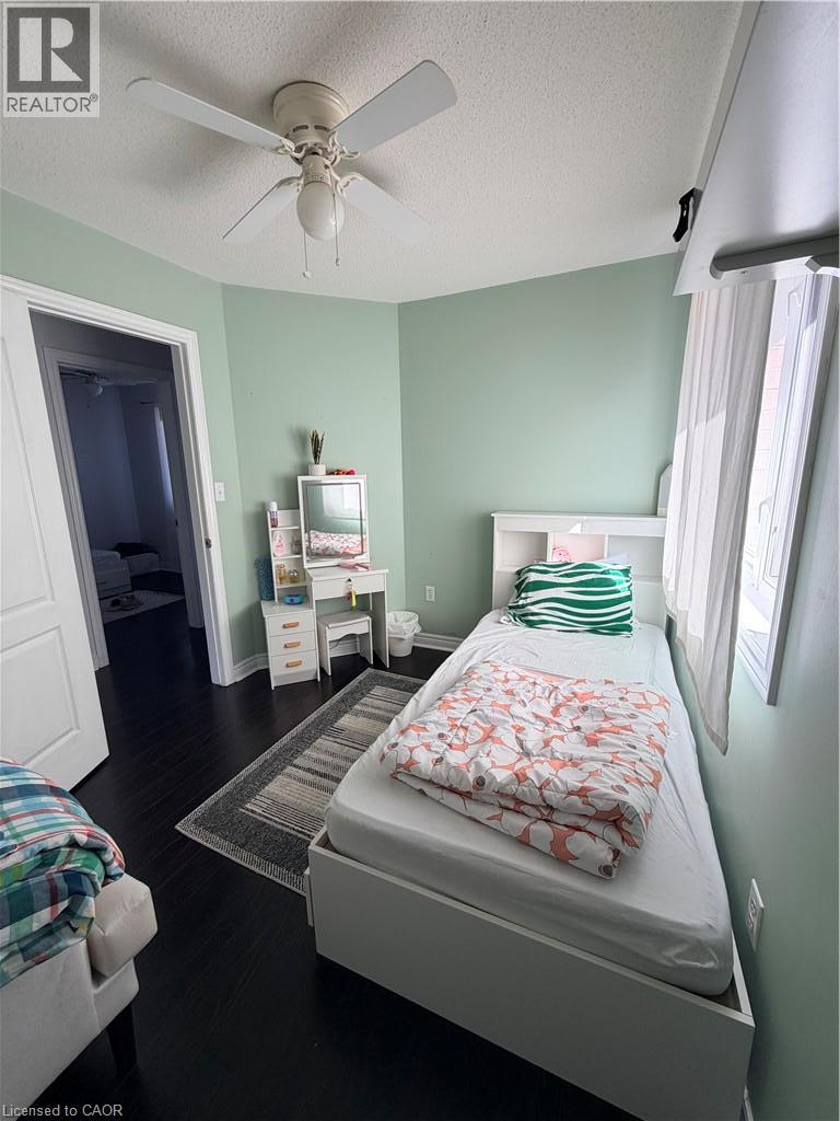 23 Oakrun Street, Stoney Creek, Ontario  L8E 6E7 - Photo 8 - 40863641