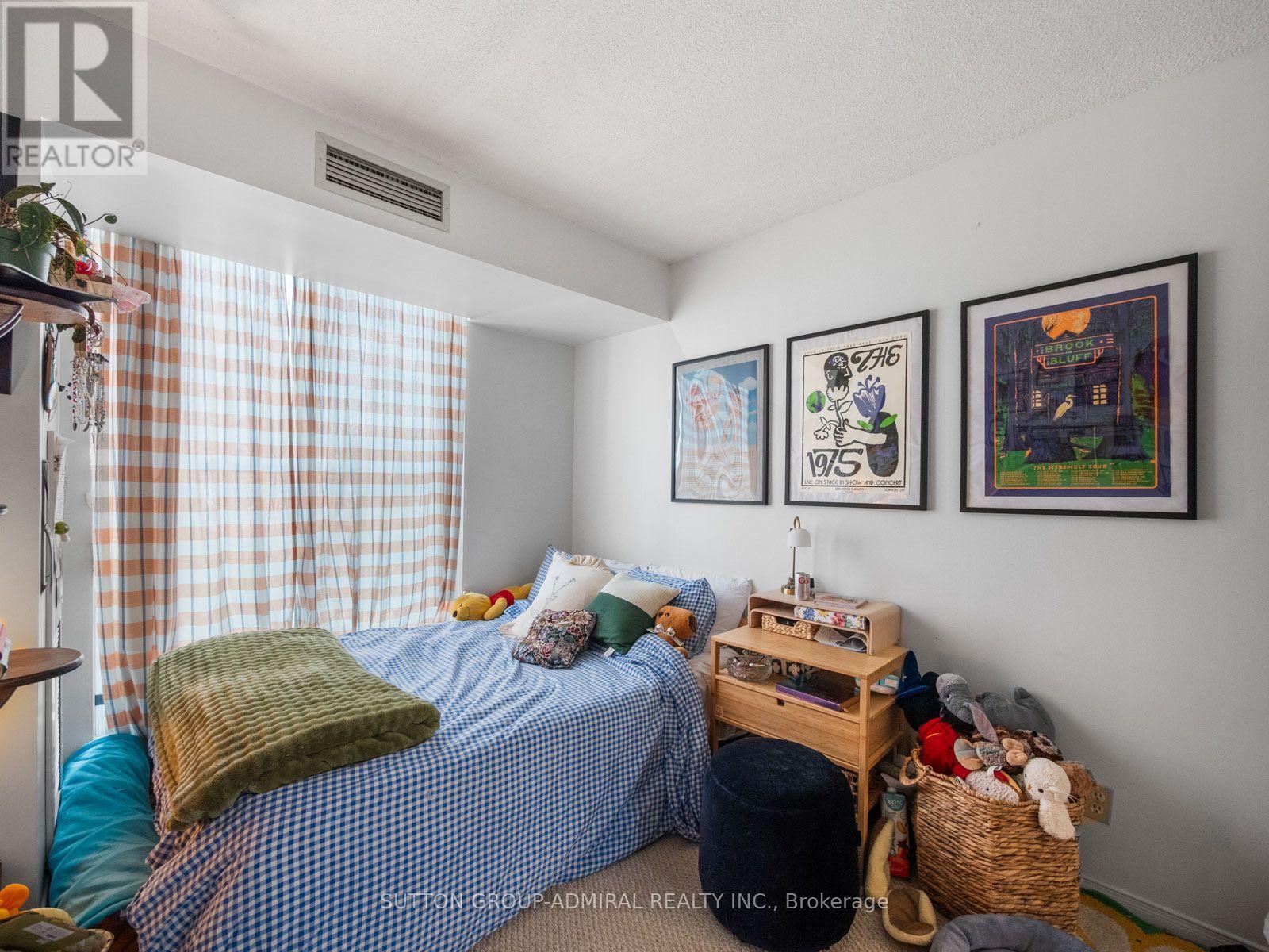 902 - 150 Dunlop Street E, Barrie (City Centre), Ontario  L4M 6H1 - Photo 13 - S13791096