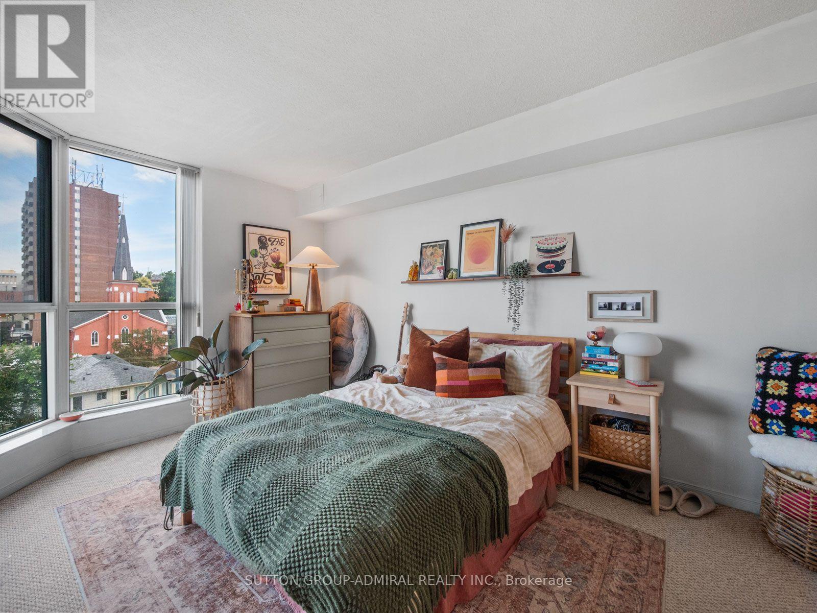 902 - 150 Dunlop Street E, Barrie (City Centre), Ontario  L4M 6H1 - Photo 17 - S13791096