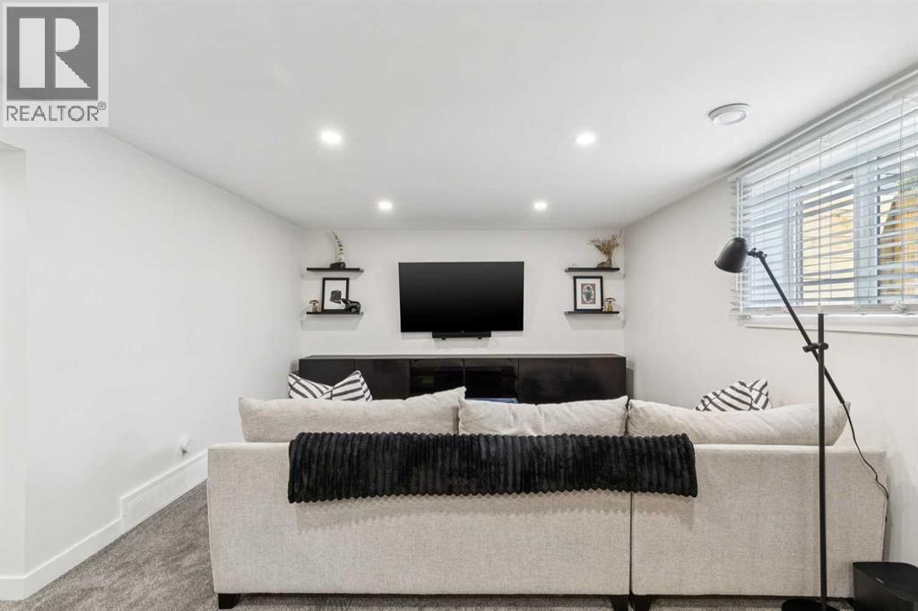 507 Cantrell Drive Sw, Calgary, Alberta  T2W 2K8 - Photo 26 - A2342874