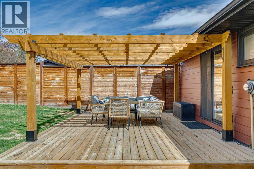 507 Cantrell Drive Sw, Calgary, Alberta  T2W 2K8 - Photo 45 - A2342874